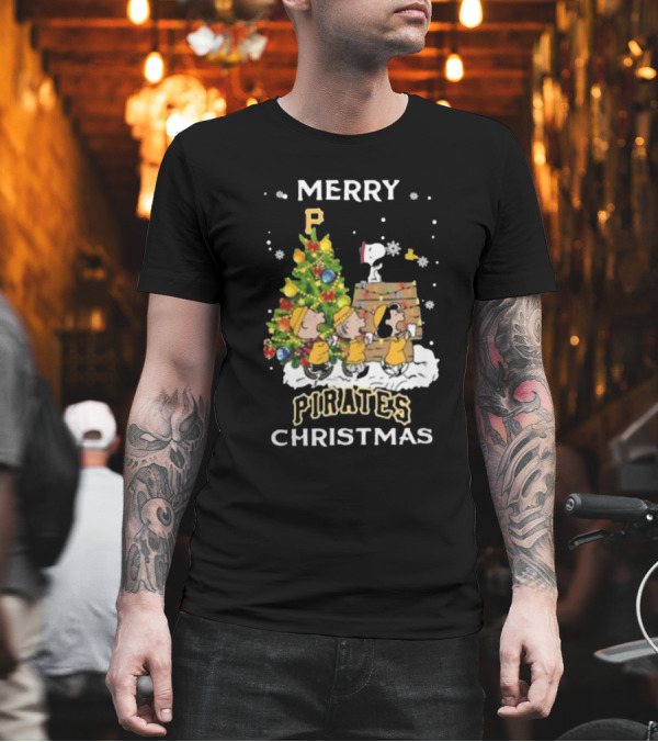 Pittsburgh Pirates X Snoopy Merry Pirates Christmas T-Shirt