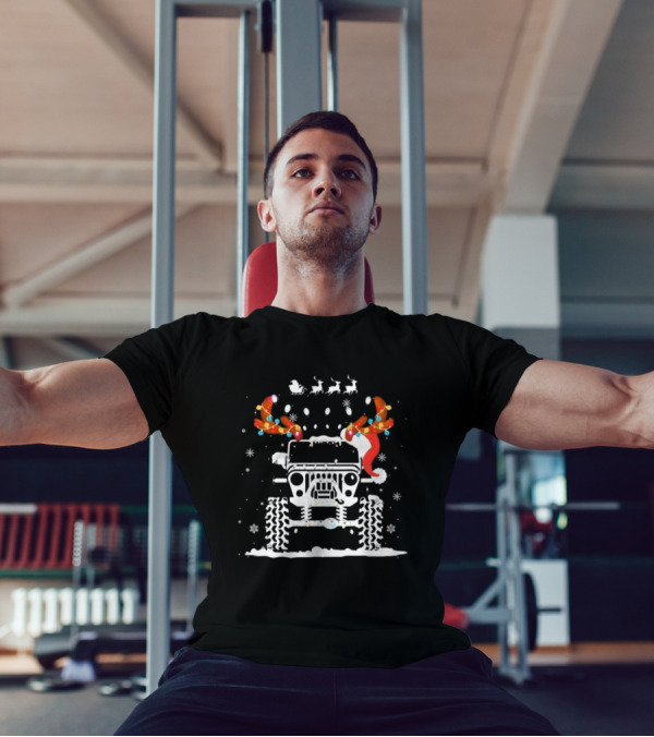 Jeep Reindeer Antlers Santa Sleigh Christmas Lights T-Shirt