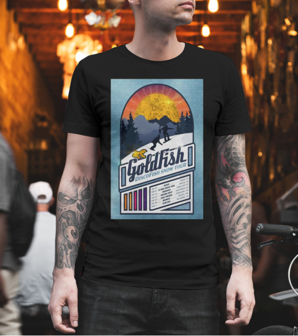 GoldFish Discofish Snow Tour 2025 Avoriaz Aspen Sandpoint Praloup Club Med T-Shirt