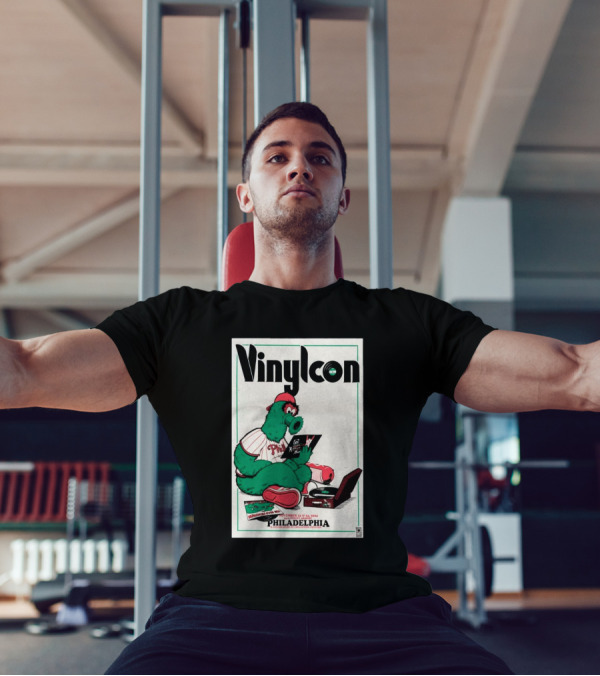 Vinylcon Philadelphia Nov 23-24 2024 23rd St. Armory Tour Featuring Phillies Mascot T-Shirt