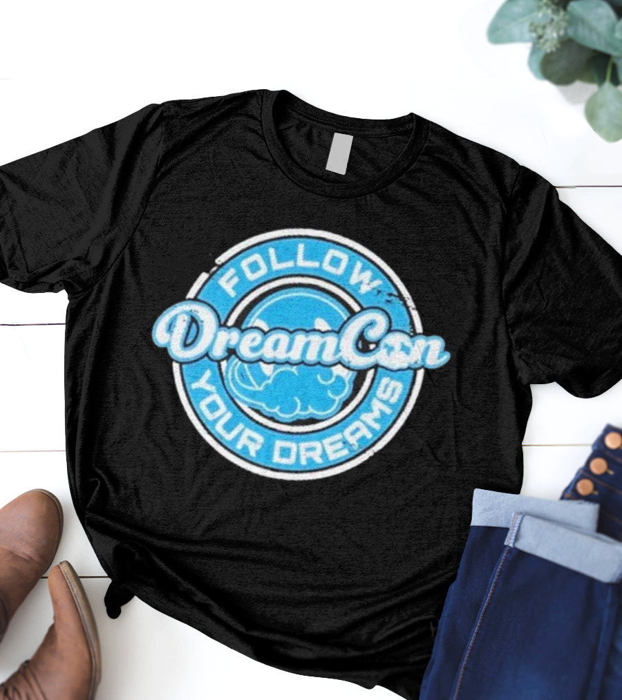 DreamCon Follow Your Dreams Dreamconvention Standard Cloud Badge T-Shirt