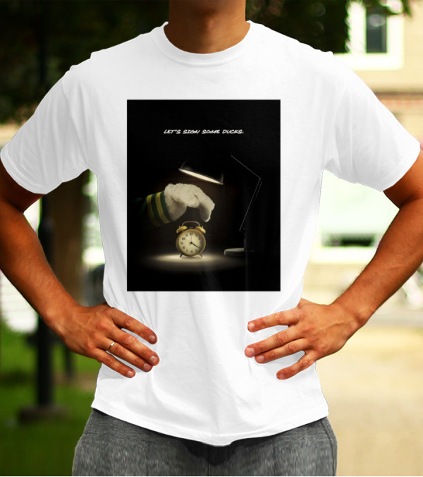 Oregon Ducks Let's Sign Some Ducks Go Ducks NSD25 Alarm Clock Scene T-Shirt