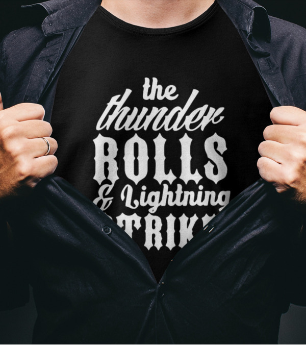 Garth Brooks The Thunder Rolls And Lightning Strikes Iconic Lyrics T-Shirt