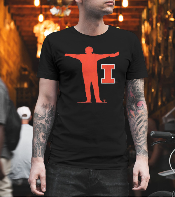 Illinois Fighting Illini Football Coach Silhouette And Iconic I T-Shirt