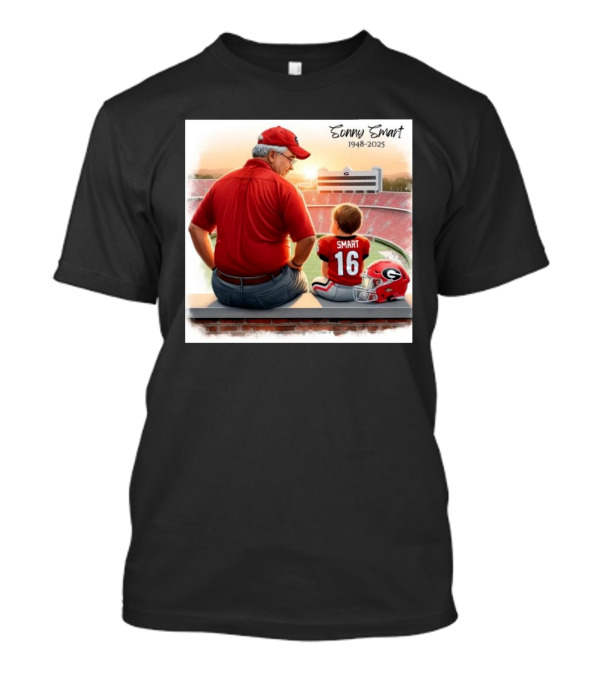 Brock Bowers Sonny Smart 1948-2025 Georgia Stadium Grandpa And Child Football Scene T-Shirt