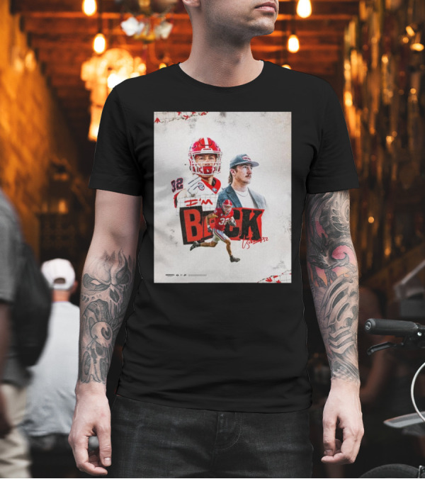 Georgia Bulldogs NCAA Cash Jones I’m Back Last Lap Signature 32 T-Shirt