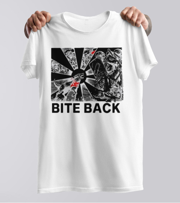 "Bite Back Punkwithacamera Dog Confronts Riot Police" T-Shirt