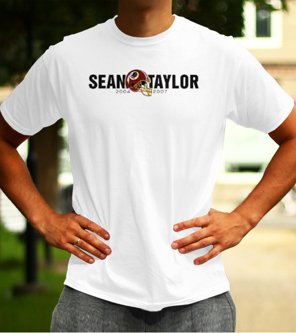 Sean Taylor 2004 2007 Washington Commanders Helmet Tribute T-Shirt