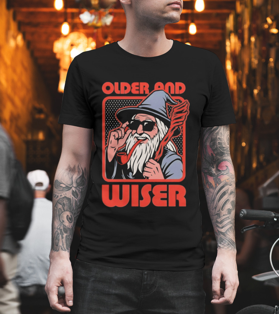 Older And Wiser Gandalf Smoking Pipe And Staff T-Shirt