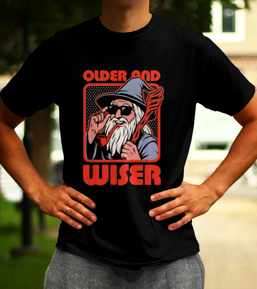 Older And Wiser Gandalf Smoking Pipe And Staff T-Shirt