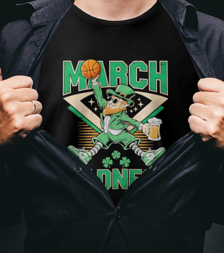 Leprechaun March Madness Basketball St. Patrick's Day Celebration T-Shirt