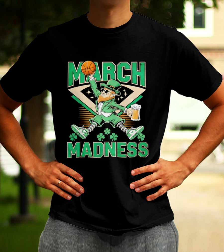Leprechaun March Madness Basketball St. Patrick's Day Celebration T-Shirt