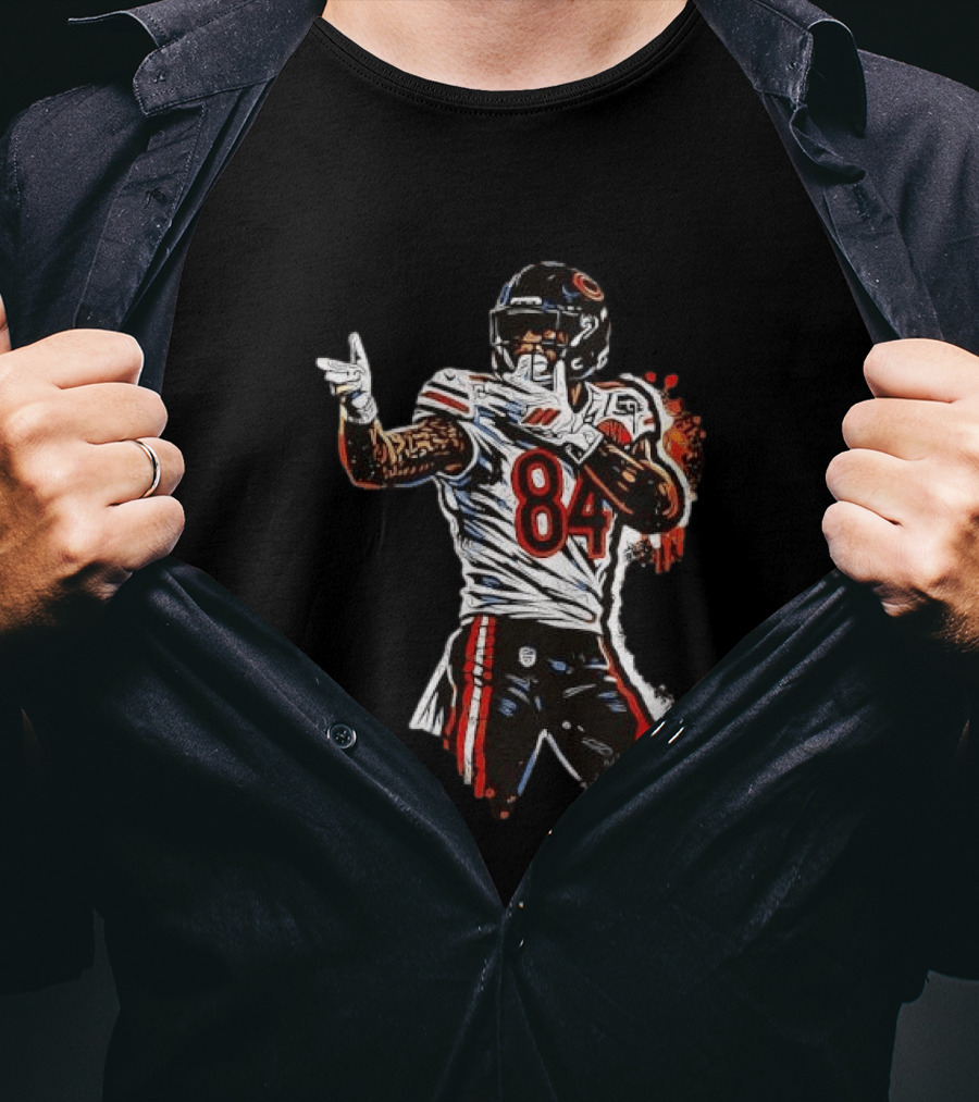 Number 84 Chicago Bears Football Player Action Pose T-Shirt