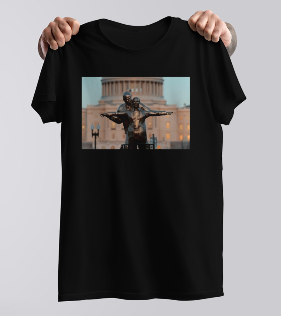 Titanic Trump Epstein Statue At Capitol Building T-Shirt