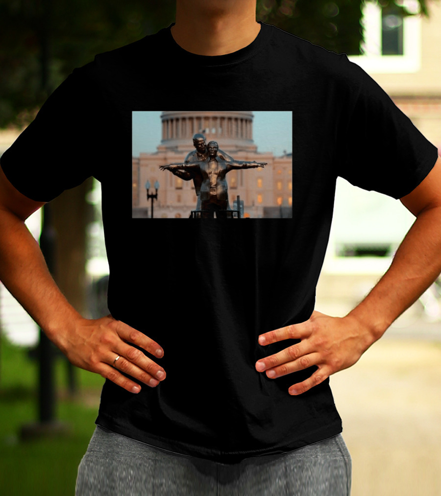 Titanic Trump Epstein Statue At Capitol Building T-Shirt
