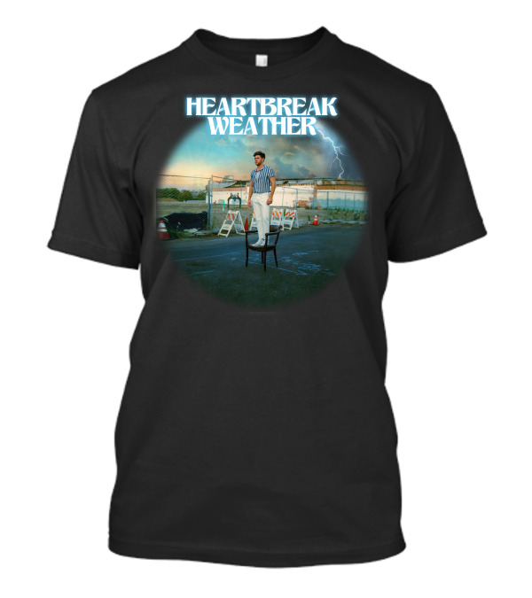 Heartbreak Weather Niall Horan Standing On Chair Outdoor Scene T-Shirt