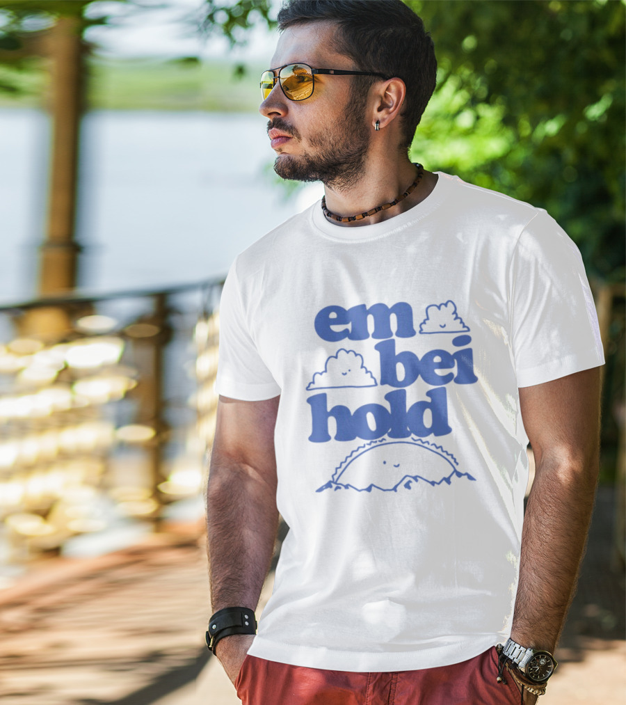 Embeihold Happy Clouds Em Beihold T-Shirt