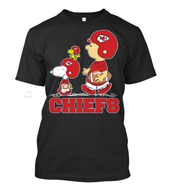 Snoopy Woodstock And Peanuts Characters With Kansas City Chiefs Football Helmets Chiefs Fans T-Shirt