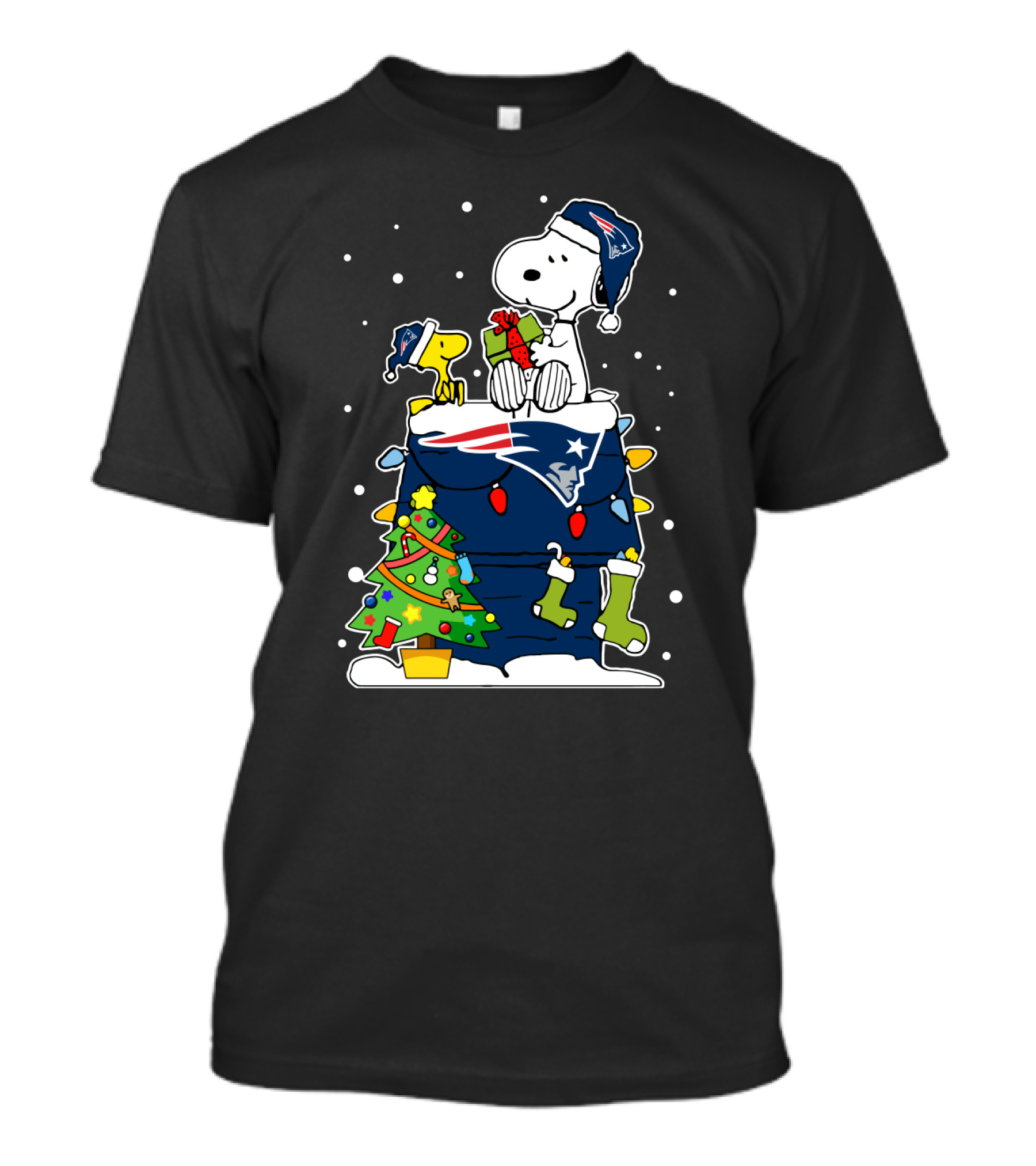 Snoopy And Woodstock Celebrate New England Patriots Christmas T-Shirt