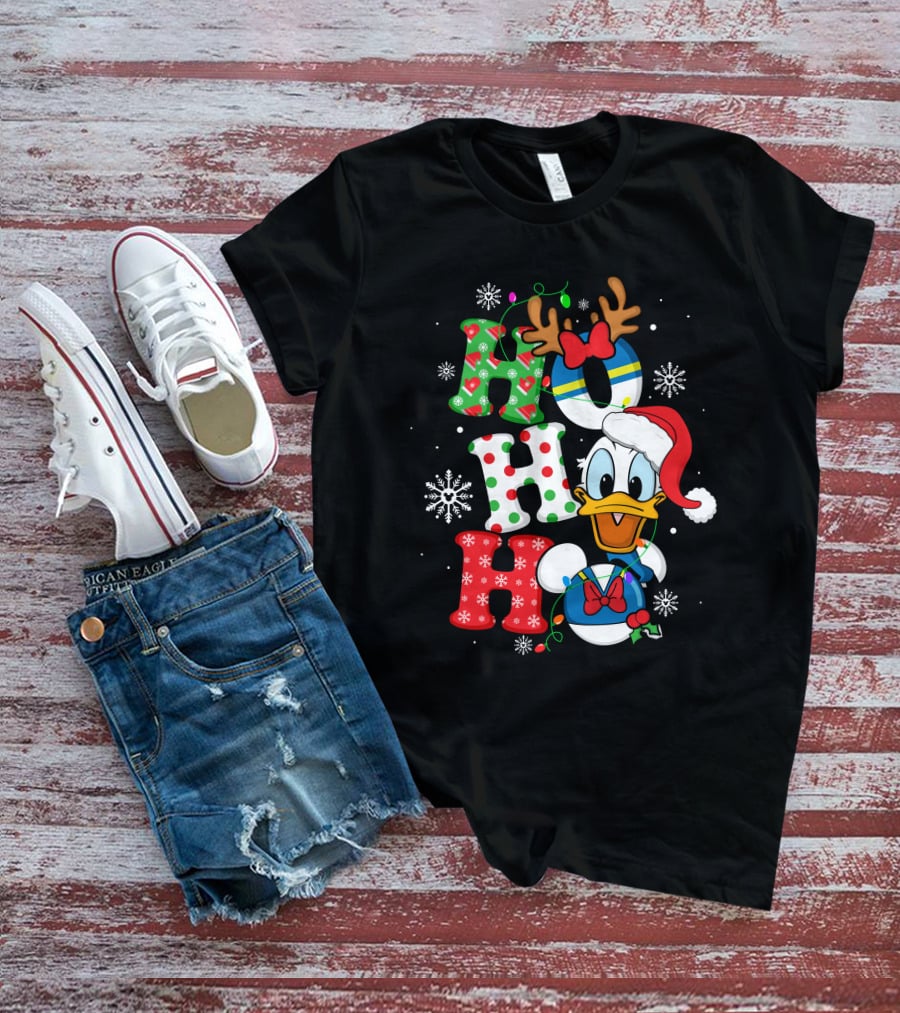 Donald Duck Ho Ho Ho Christmas Snowflakes Reindeer Antlers Santa Hat T-Shirt