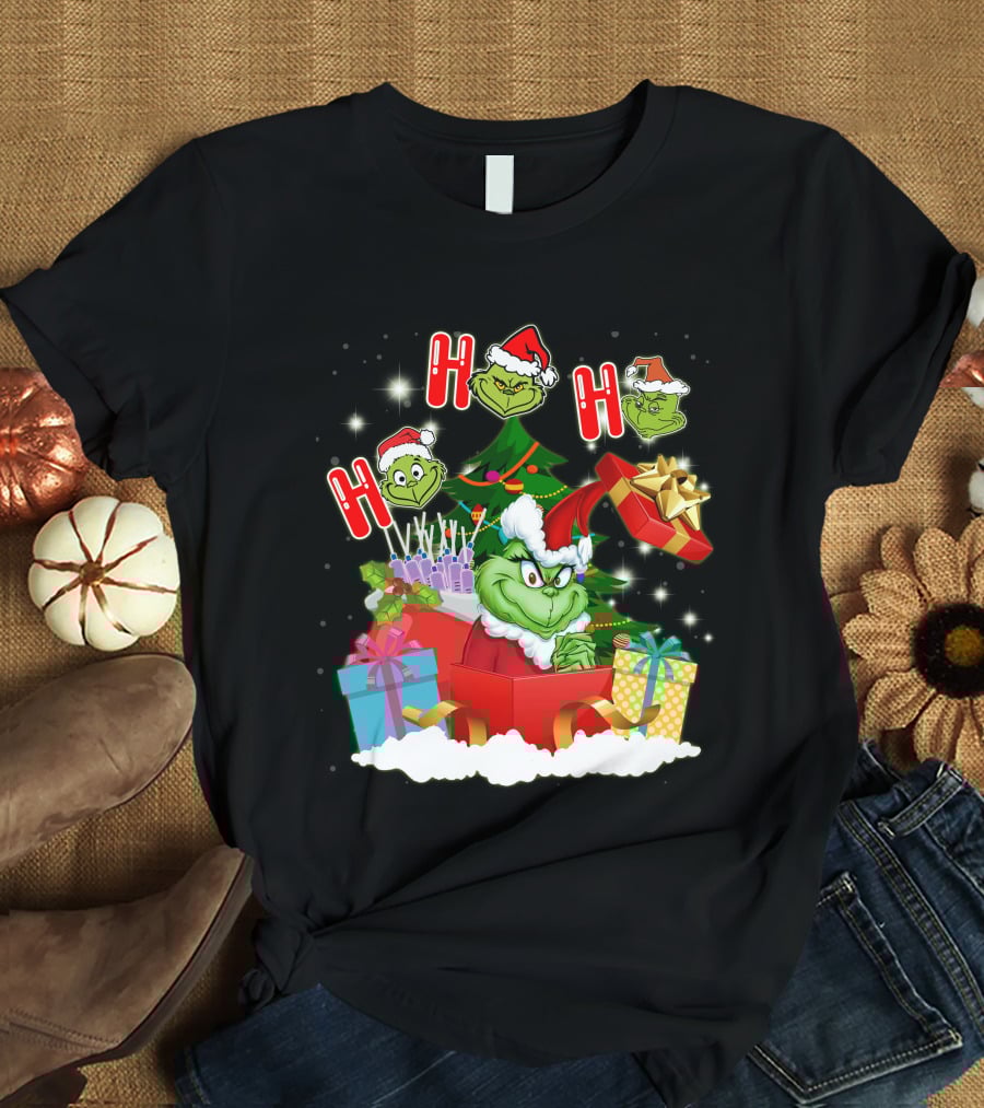 Grinch Christmas Ho Ho Ho Presents Tree Gifts Holiday Scene T-Shirt