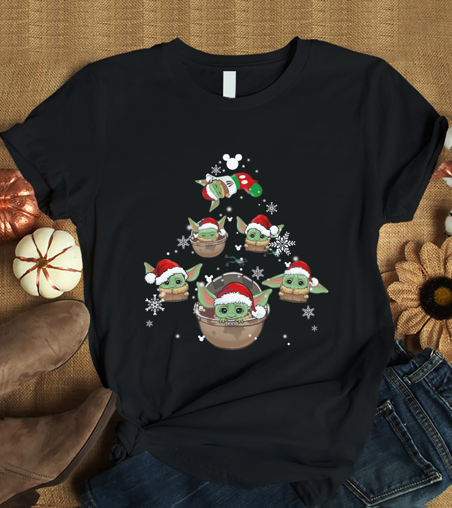 BYD Christmas Baby Yoda Holiday Tree With Santa Hats T-Shirt