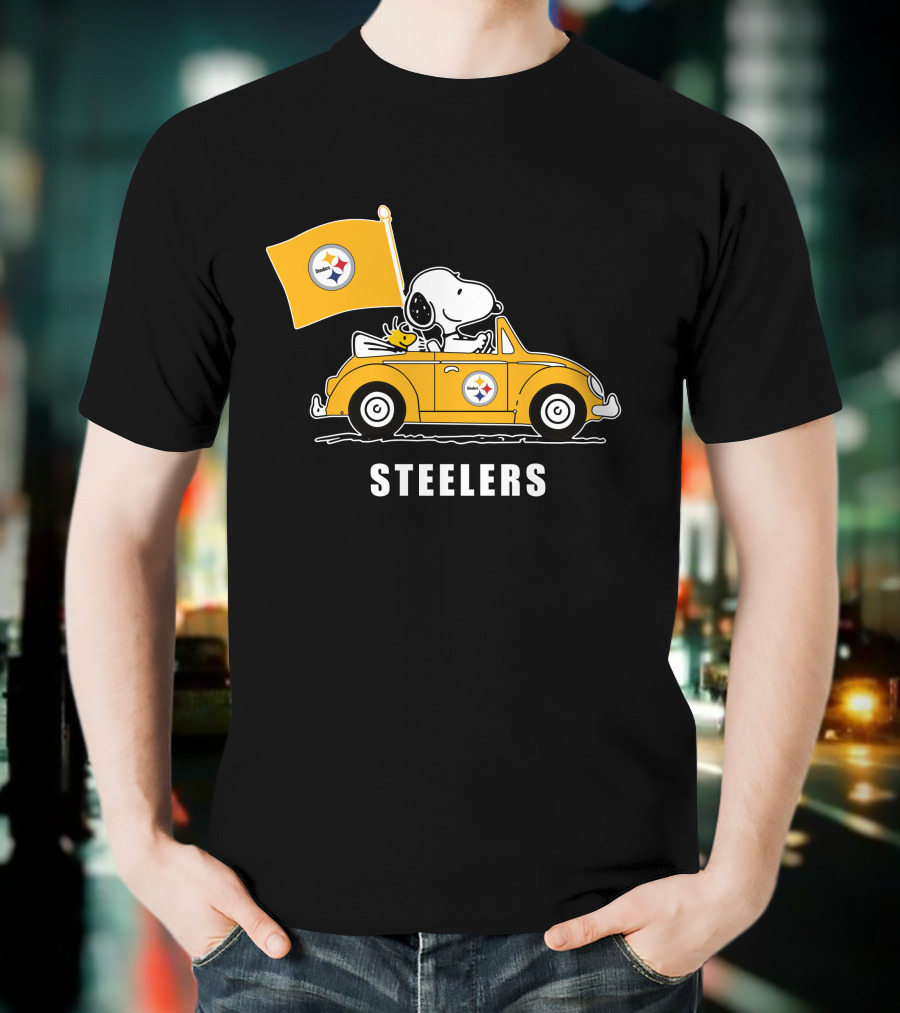 Pittsburgh Steelers Snoopy Driving Yellow Car With Flag T-Shirt
