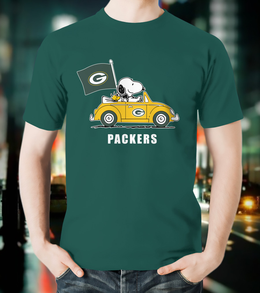 Green Bay Packers Snoopy Driving Car T-Shirt