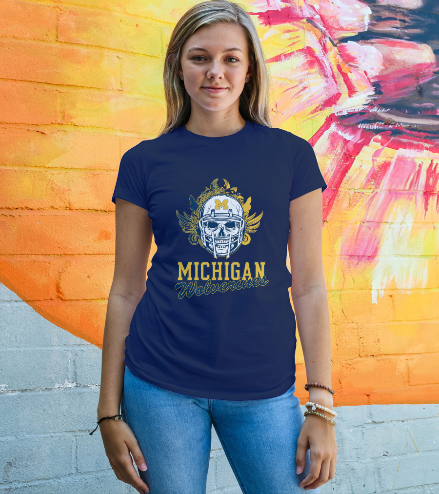 Michigan Wolverines Skull Helmet With Floral Wings T-Shirt