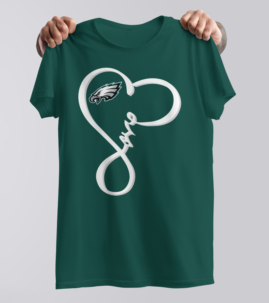 Philadelphia Eagles Love Heart T-Shirt