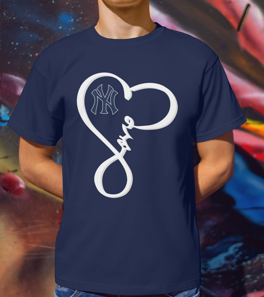 Yankees Love Heart T-Shirt