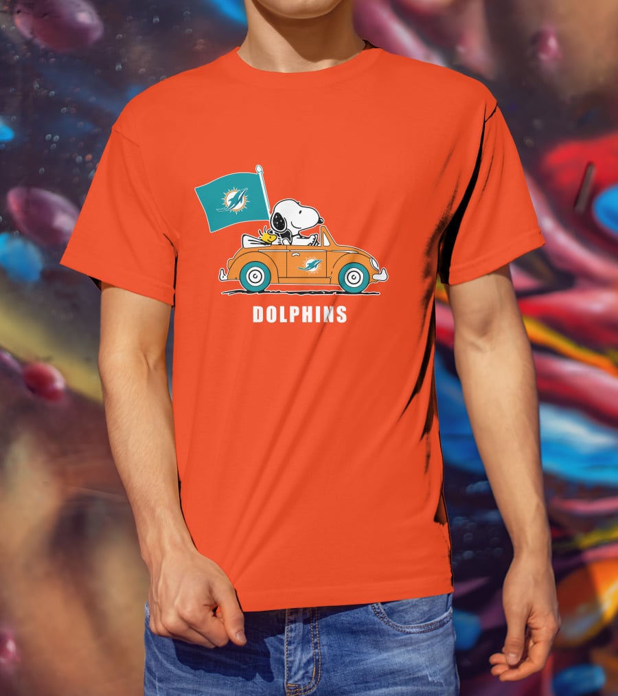 Miami Dolphins Snoopy Woodstock Driving Car Flag T-Shirt
