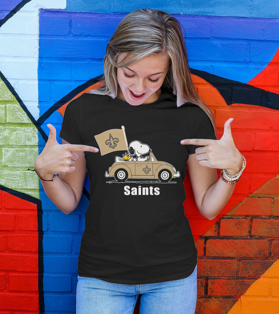 Saints Snoopy Woodstock Car Fleur-de-Lis Flag T-Shirt
