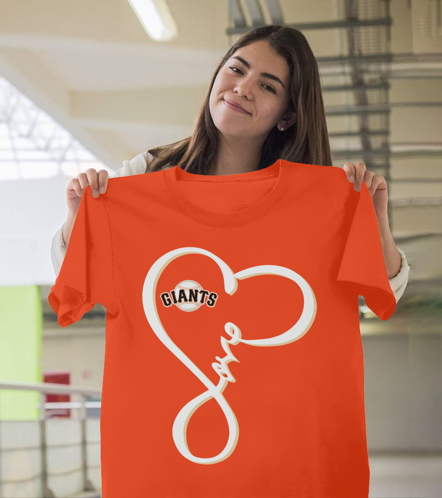 San Francisco Giants Love Heart Script T-Shirt
