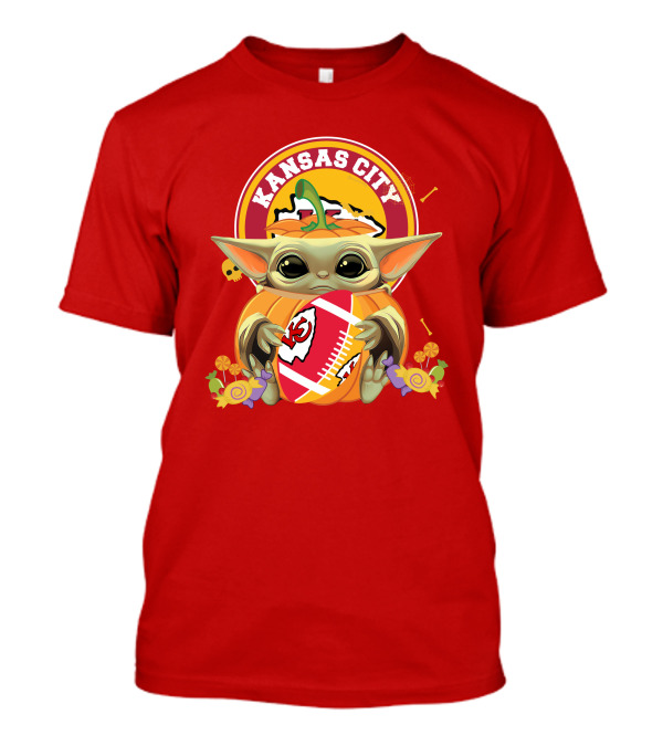 Halloween Pumpkin Baby Yoda Kansas City Chiefs Football Hug T-Shirt