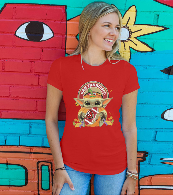 Halloween Pumpkin Baby Yoda Hug San Francisco 49ers Football T-Shirt