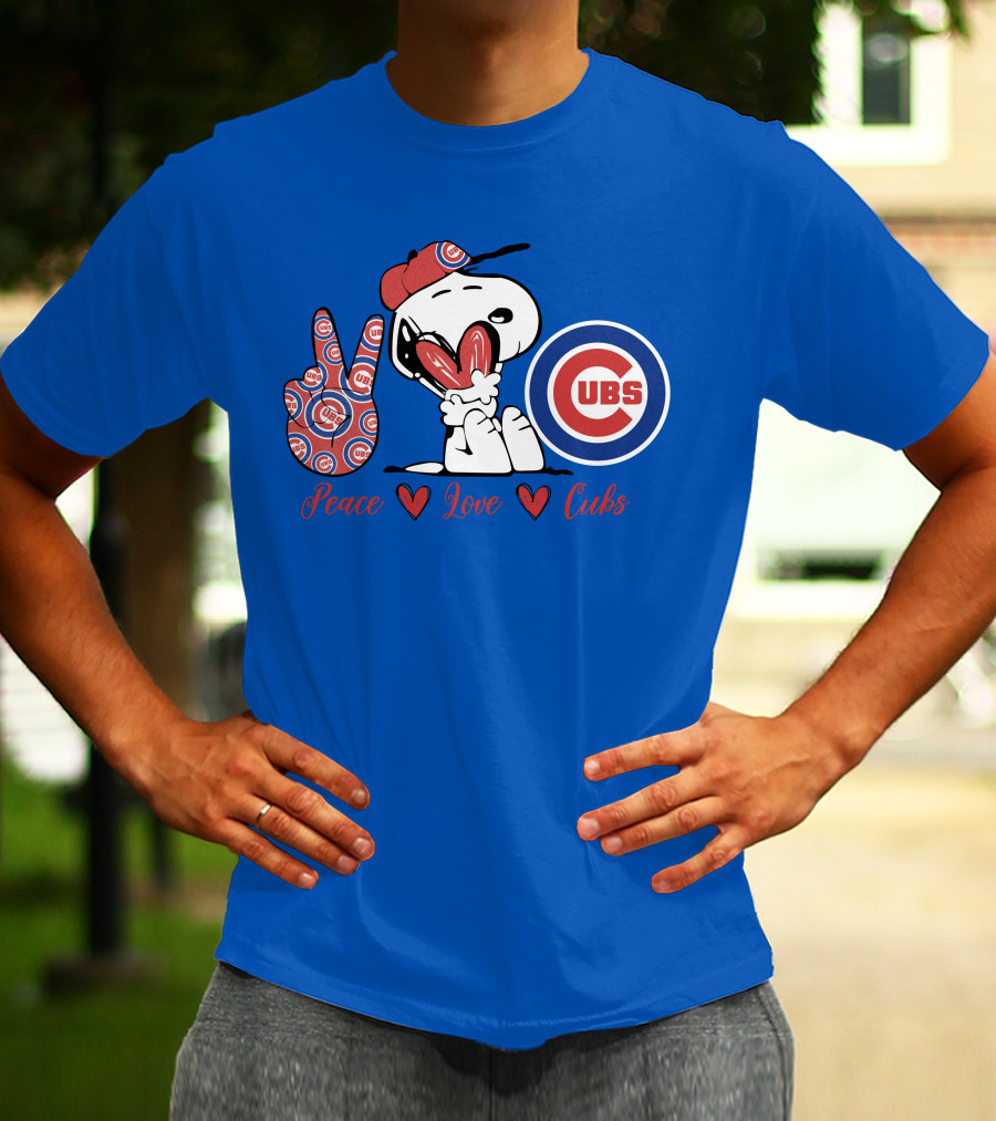 Peace Love Cubs Snoopy Chicago Cubs Baseball T-Shirt
