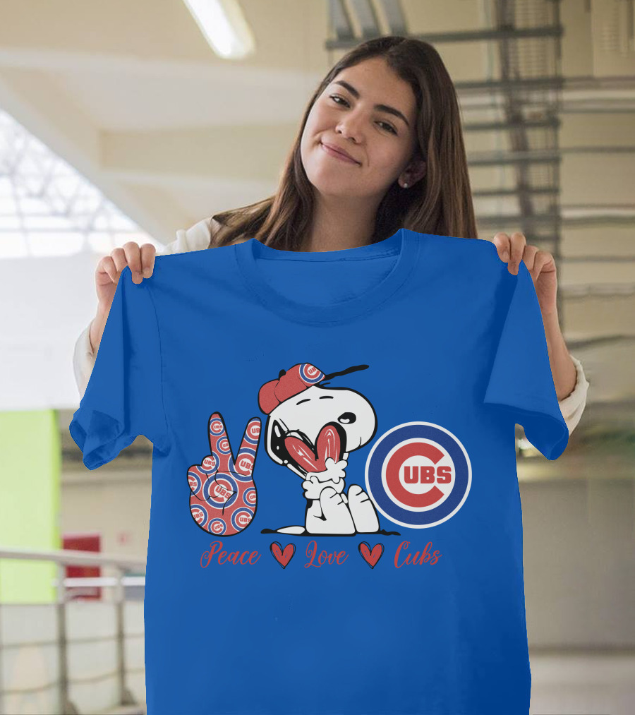 Peace Love Cubs Snoopy Chicago Cubs Baseball T-Shirt