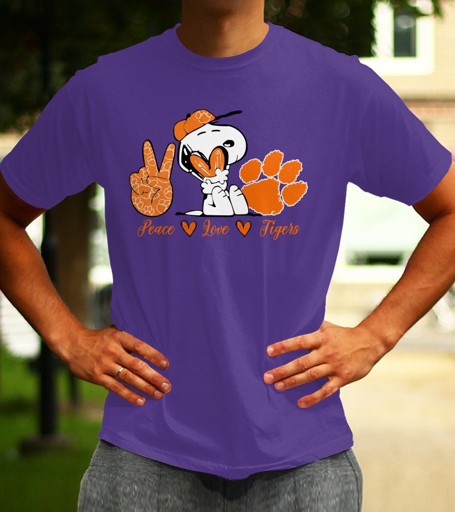 Peace Love Clemson Tigers Snoopy With Paw Print And Heart Icons T-Shirt