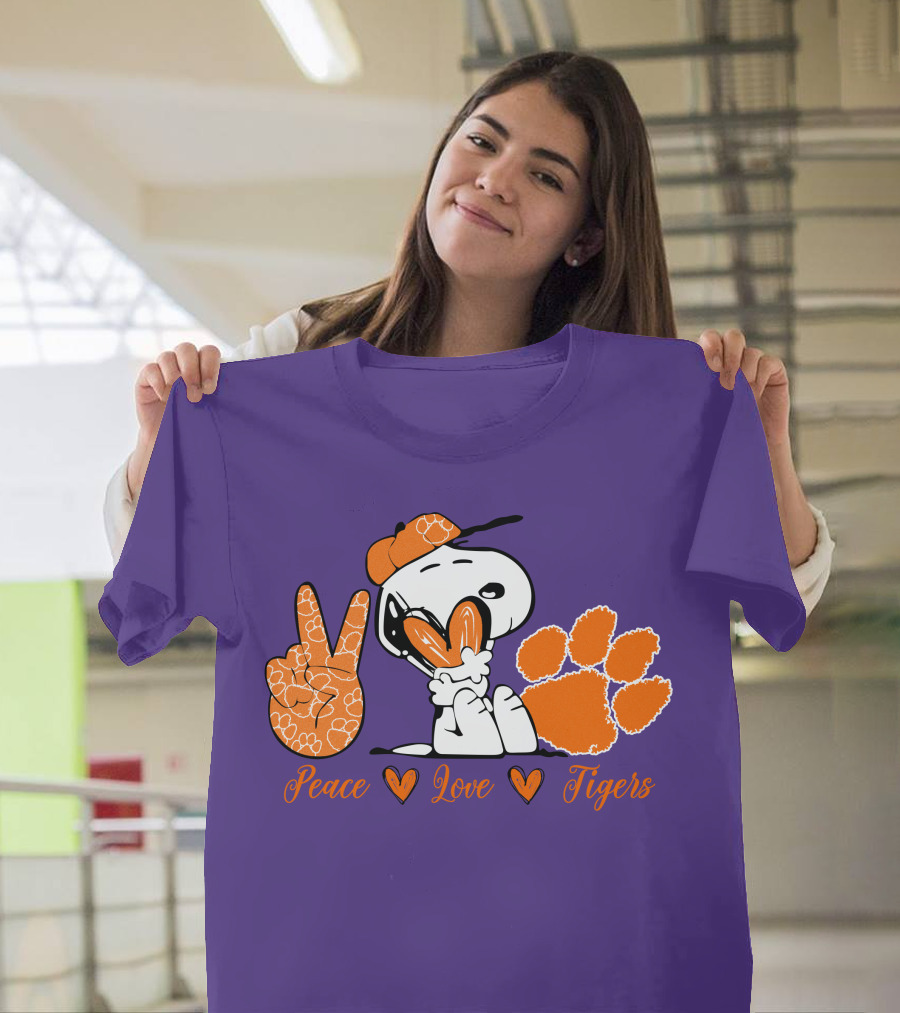 Peace Love Clemson Tigers Snoopy With Paw Print And Heart Icons T-Shirt