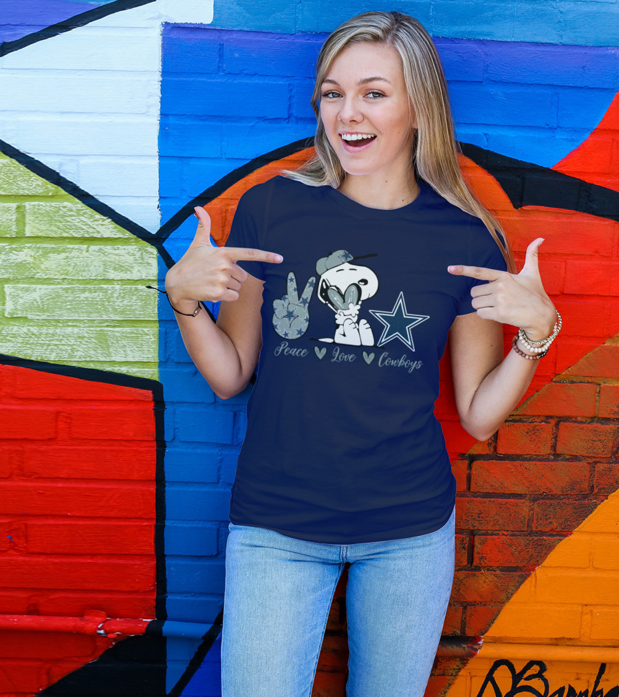 Peace Love Cowboys Snoopy Dallas Cowboys T-Shirt