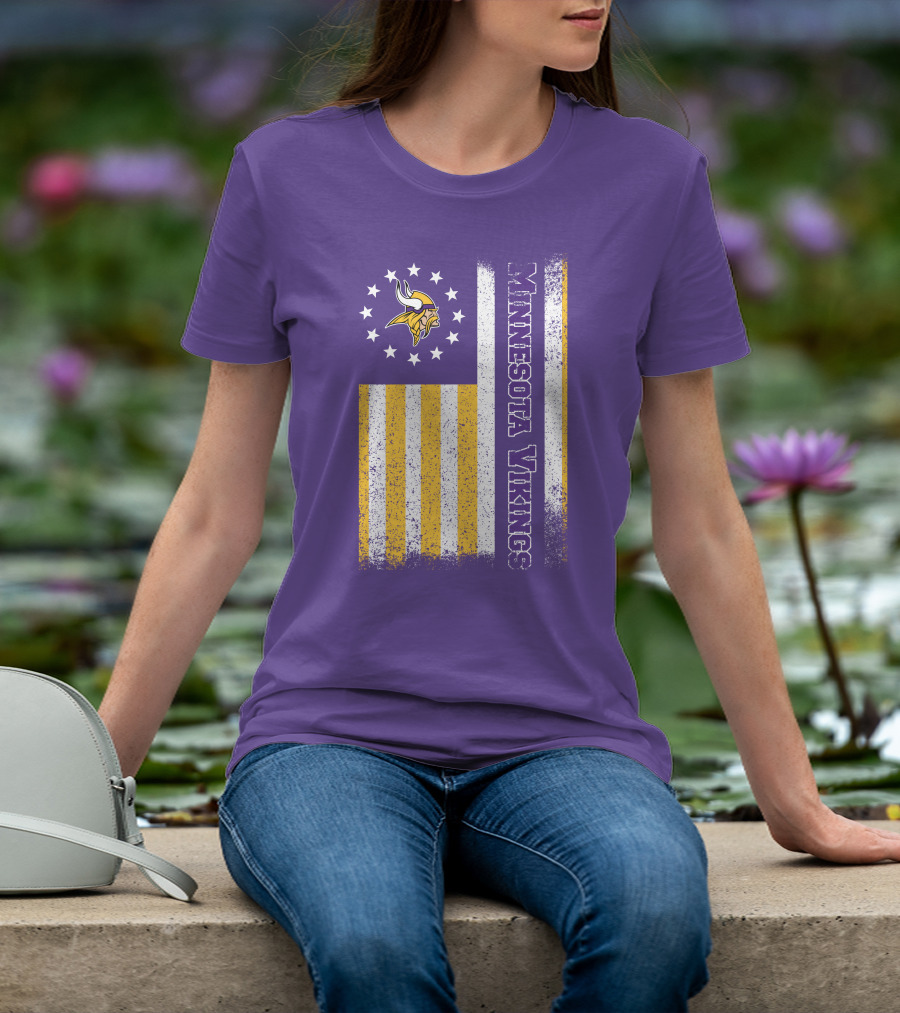Minnesota Vikings American Flag Stars And Stripes T-Shirt