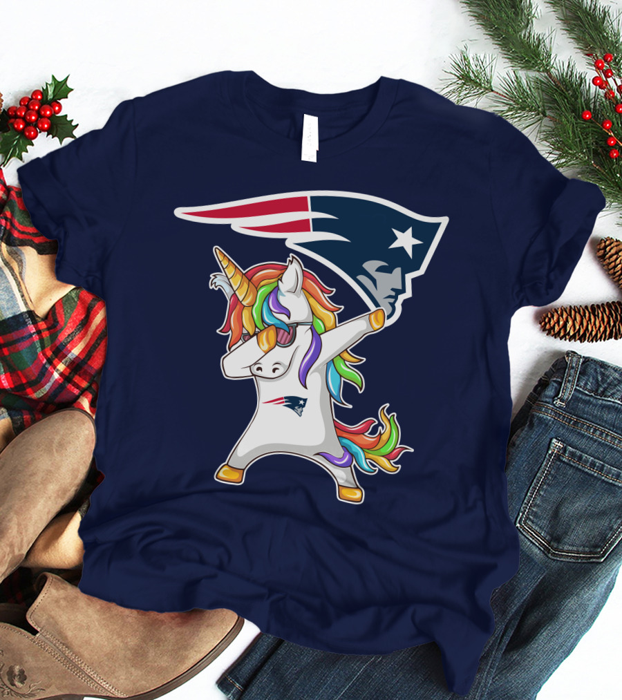 New England Patriots Unicorn Dabbing Rainbow Mane NFL T-Shirt