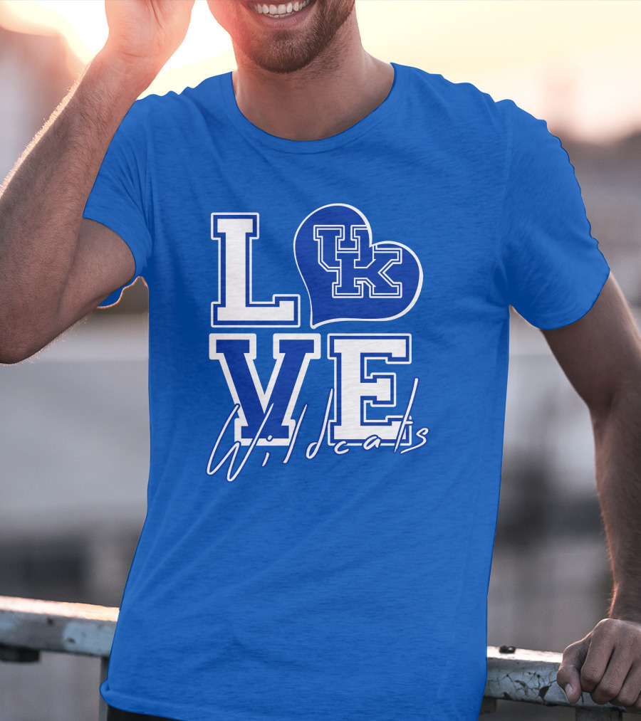 LOVE Kentucky Wildcats UK Heart Wildcats T-Shirt