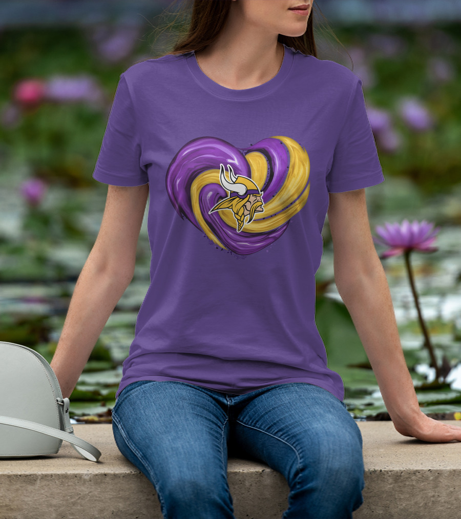 Minnesota Vikings Heart Swirl Viking Helmet T-Shirt