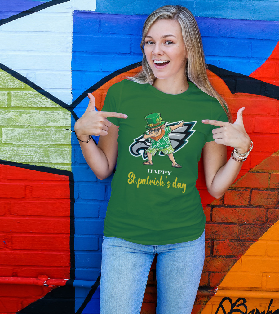 Happy St. Patrick's Day Philadelphia Eagles Dabbing Leprechaun T-Shirt