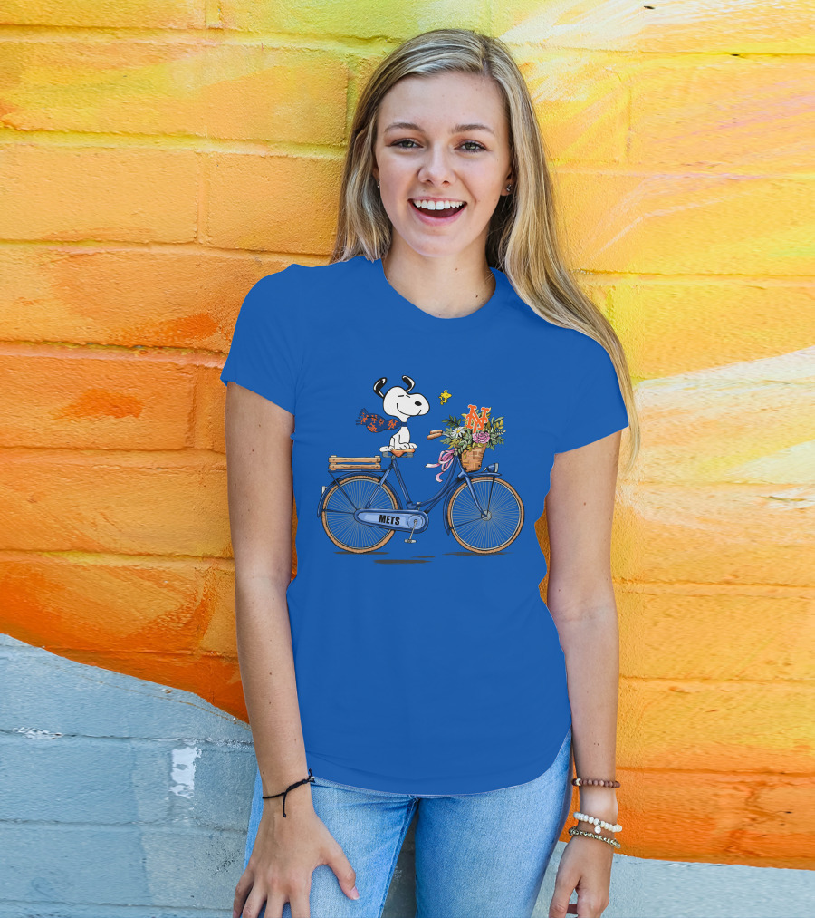 New York Mets Snoopy Bicycle Adventure With Baseball And Woodstock T-Shirt