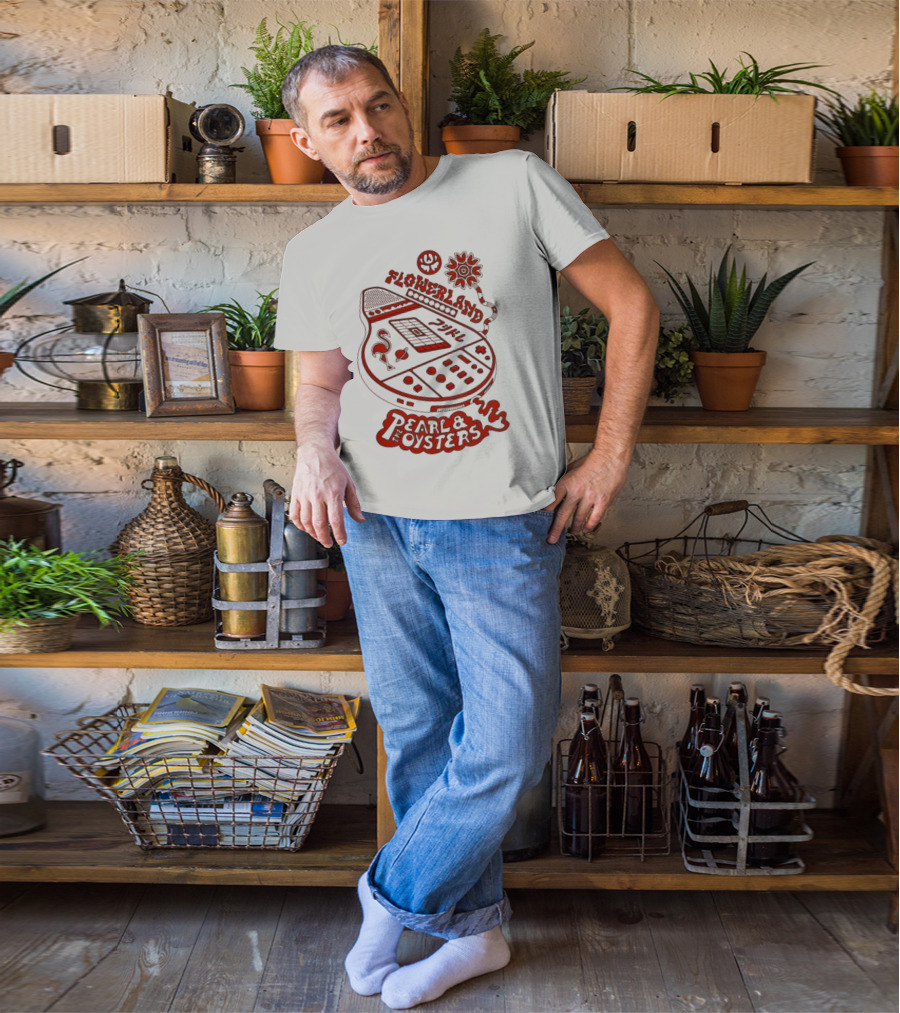 Flowerland Pearl & The Oysters Flamingo Synth Graphic T-Shirt