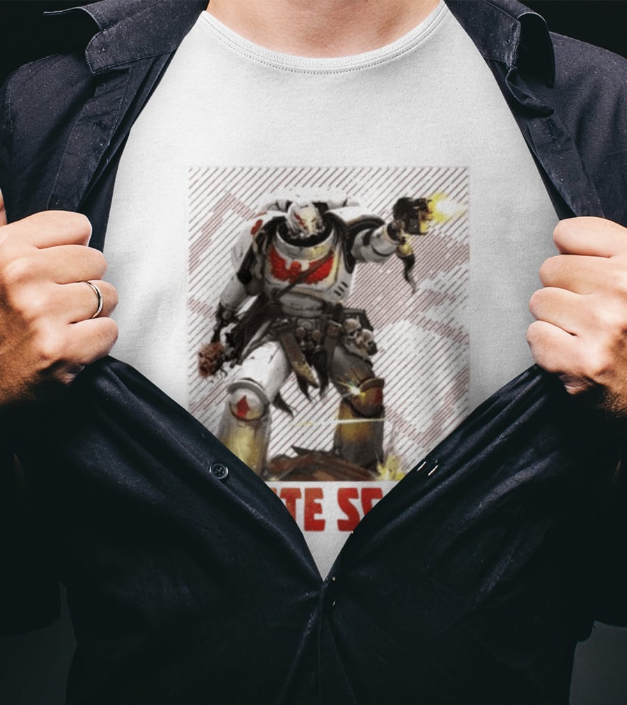 Warhammer 40 000 White Scars Power Armor Warrior With Weapon T-Shirt