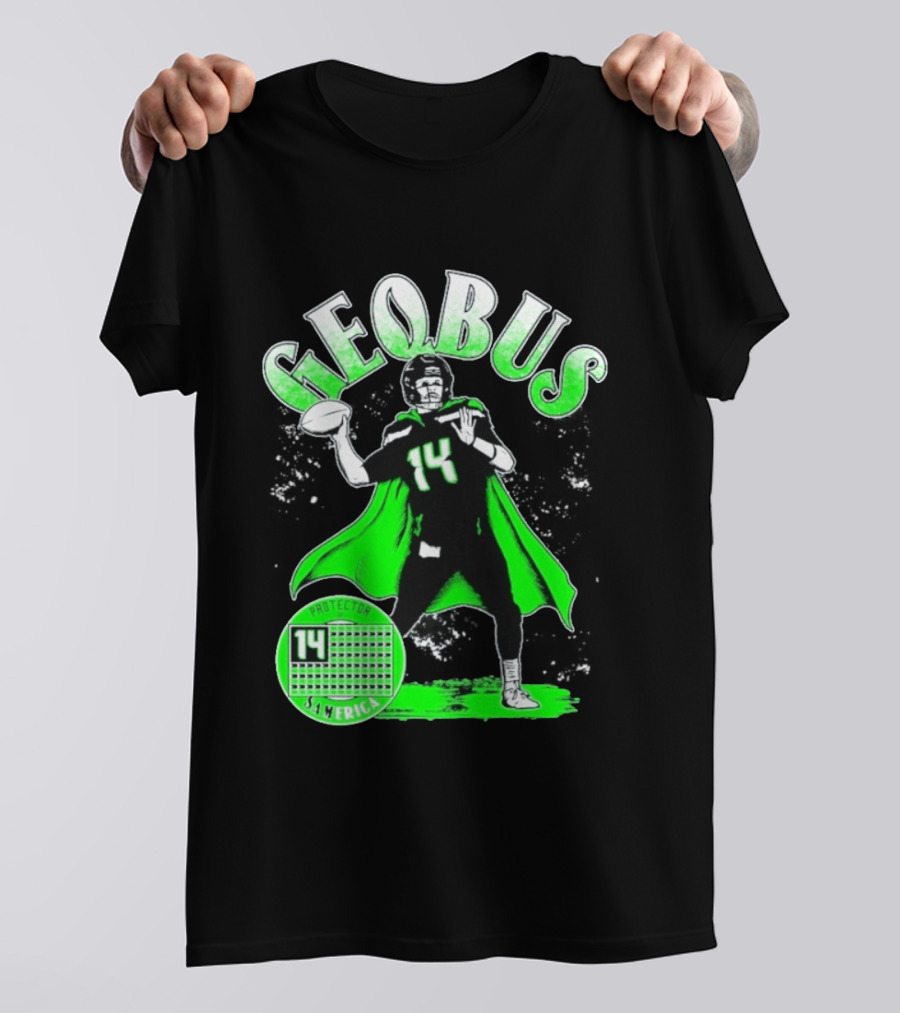 Geqbus Protector 14 Sam Erica Football Hero Green Cape T-Shirt